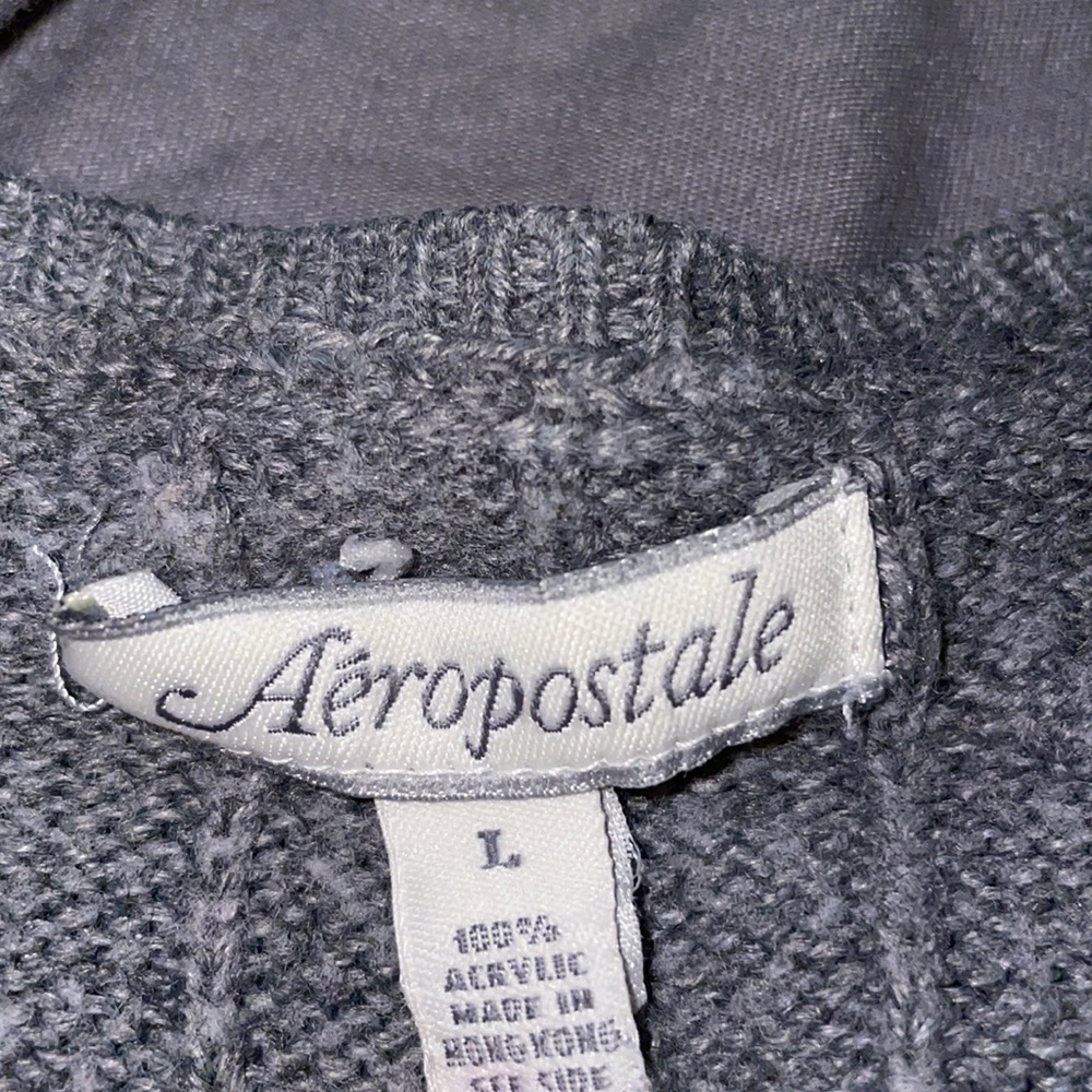 AEROPOSTALE SWEATER